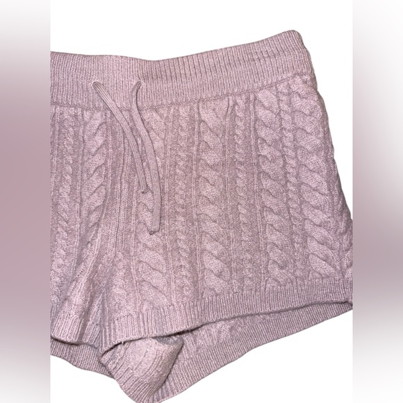 SWEATY BETTY Cable Recycled Cashmere Blend Knitted Shorts Dusty Pink Size Small - Picture 6 of 10
